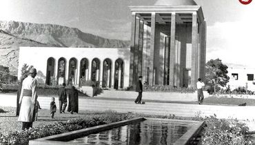 عکس‌های کمتر دیده شده از آرامگاه سعدی؛ یک قرن قبل