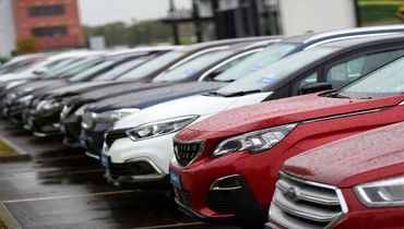 در ماه‌های پایانی سال قیمت خودرو در بازار به قیمت کارخانه نزدیک خواهد شد؟