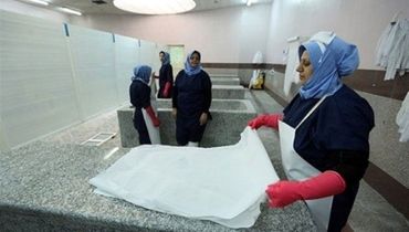 واکنش یک حقوقدان به حکم "شستن میت" به عنوان مجازات بی حجابی یک زن