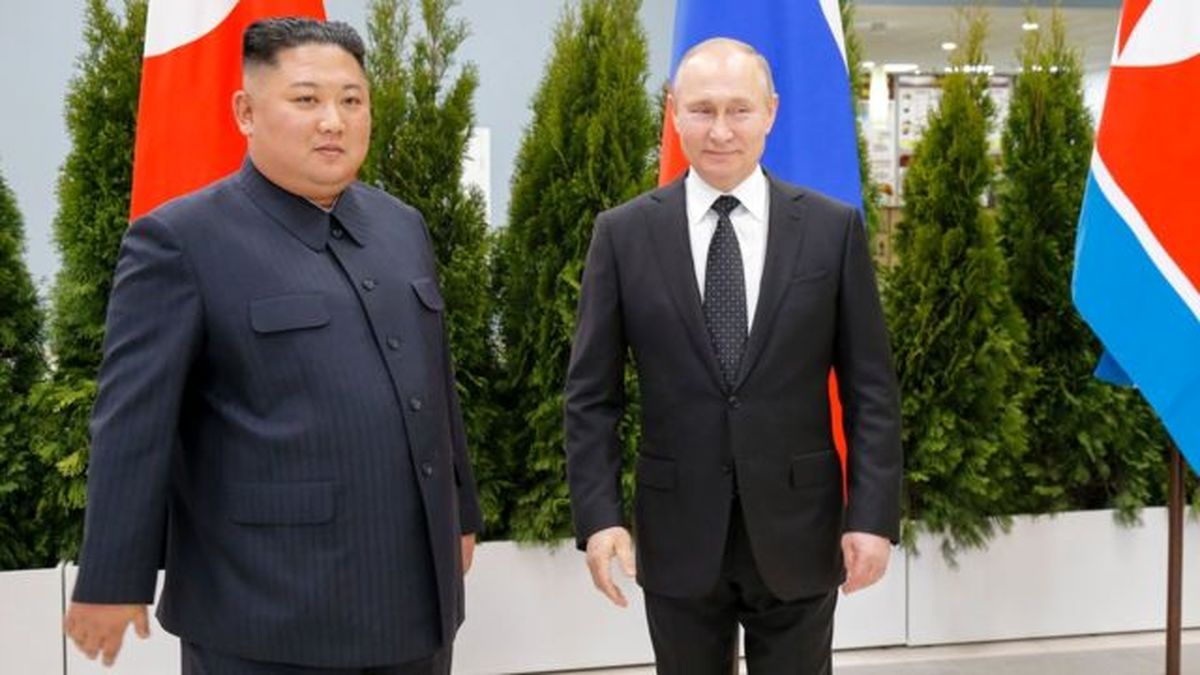 پوتین همه را منتظر می گذاشت، اما برای رهبر کره شمالی نیم ساعت زودتر حاضر شد!
