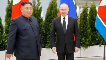 پوتین همه را منتظر می گذاشت، اما برای رهبر کره شمالی نیم ساعت زودتر حاضر شد!