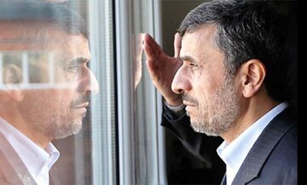 احمدی نژاد پنهان شده است؟