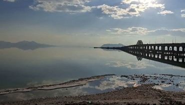 دیدن این عکس از دریاچه ارومیه توصیه نمی‌شود!