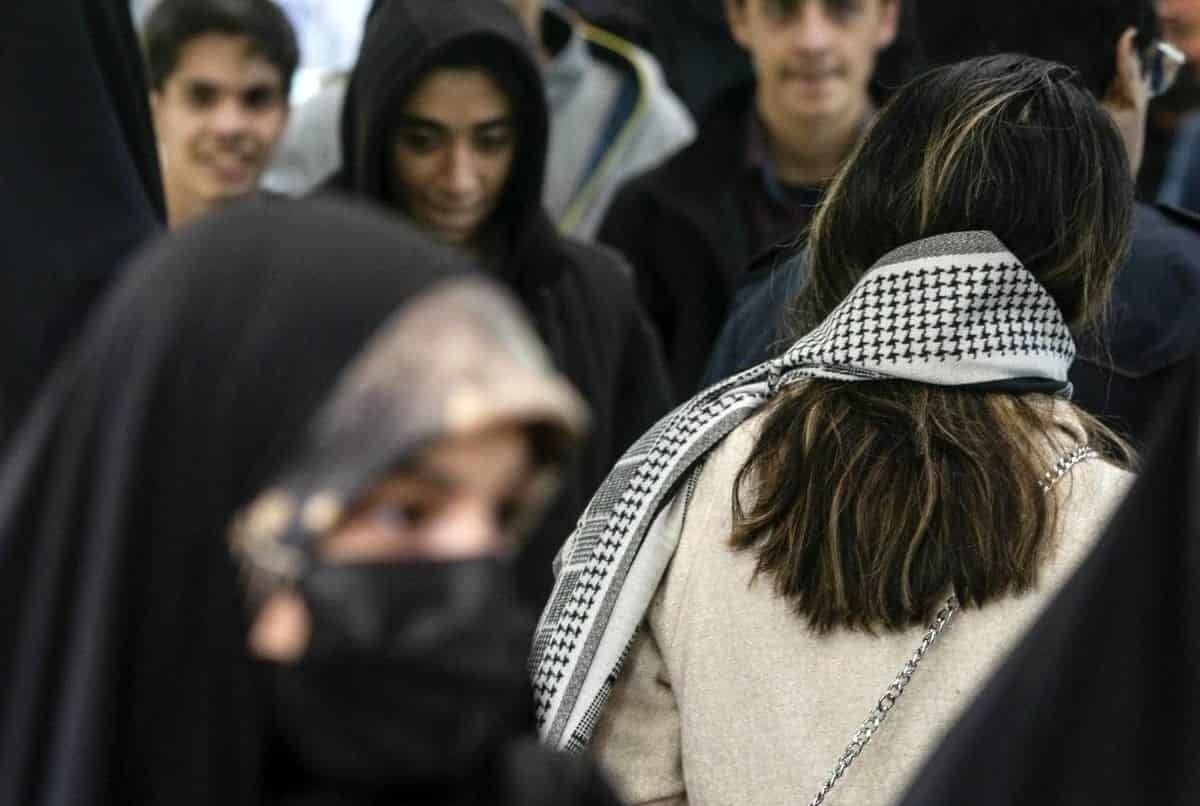 پلیس جریمه 3 میلیون تومانی بی‌حجابی را رد کرد