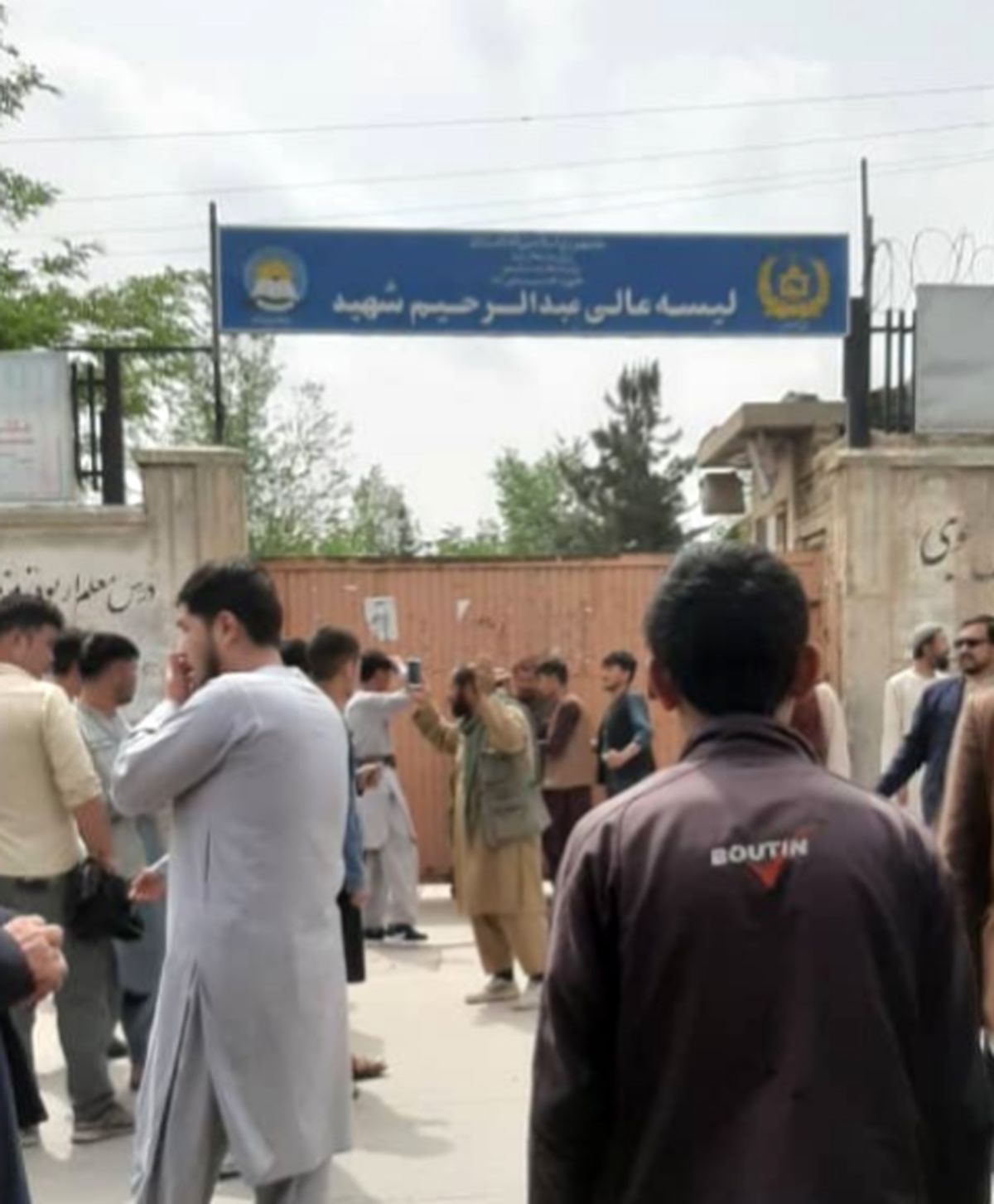 سه انفجار تروریستی در منطقه شیعه نشین غرب کابل و شهادت دست کم ۲۵ دانش‌آموز