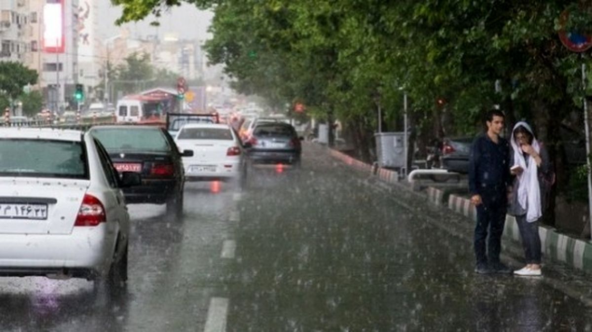 در زمان بارندگی، کرایه تاکسی‌ها ۱۰ تا ۱۵ درصد افزایش می‌یابد