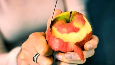 پوست میوه‌ها برای سلامتی ضرر دارد یا فایده؟ 