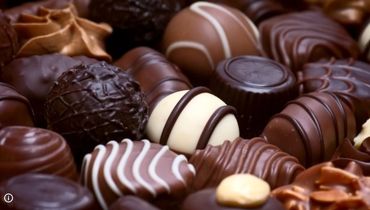 چرا شکلات خوردن احساس خوبی دارد و چگونه می‌توان شکلاتی سالم‌تر تولید کرد؟
