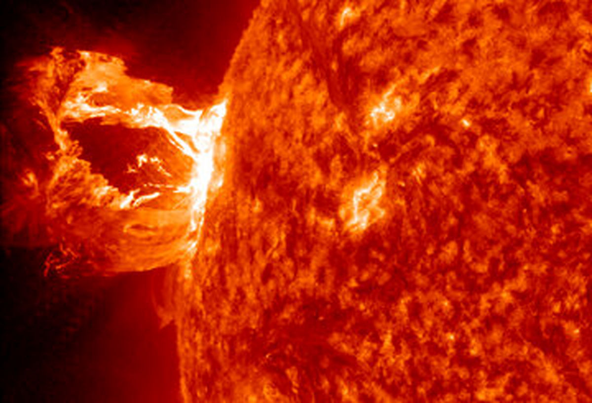 رازگشایی از معمای آتشی هزار میلیارد برابر درخشان‌تر از خورشید/ عکس