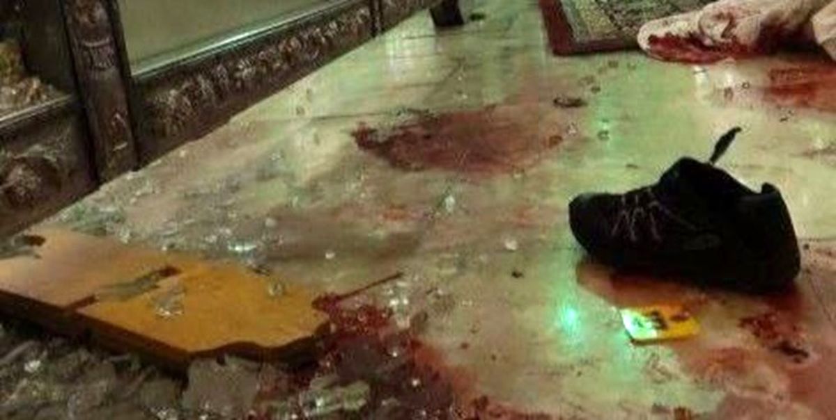 عملیات تروریستی در شاهچراغ شیراز با 15 شهید و 27 زخمی