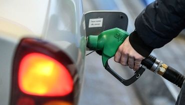 ماجرای خبرهای پی در پی بنزینی چیست؟ آچمز مردم با شایعات شبانه قیمت بنزین