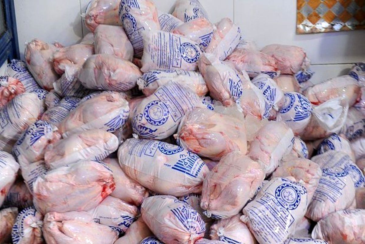 کنترل قیمت مرغ از دست دولت در رفت؟