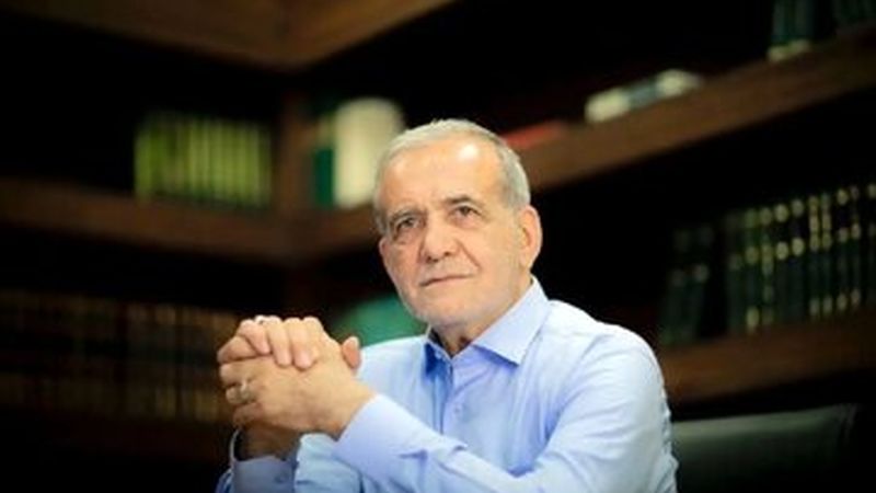 درخواست بیش از 30 تن از وزرا و مسئولان کشور از تحریم‌کنندگان انتخابات؛ دعوت به رای اعتراضی برای نجات ایران