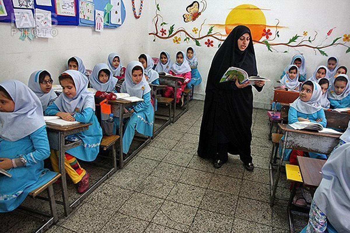 ثبت‌نام کودکان افغانستانی در مدارس ایران آسان می‌شود