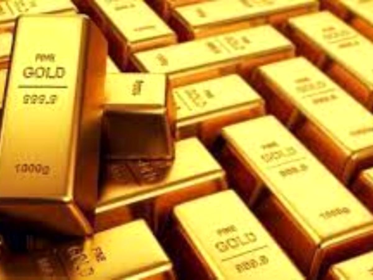پیش‌بینی مهم اقتصاددانان از قیمت آتی طلا/ طلا تا این عدد سقوط می‌کند