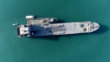 ادعای آمریکا درباره نزدیک‌شدن قایق‌های تندرو سپاه به یک کشتی تجاری در خلیج‌فارس